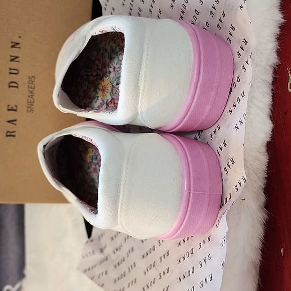 New In Box Toddler Rae Dunn Slip on Sneakers - Picture 4 of 6